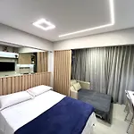 Apartamento Elegante E Confortavel Na Barra Em Salvador