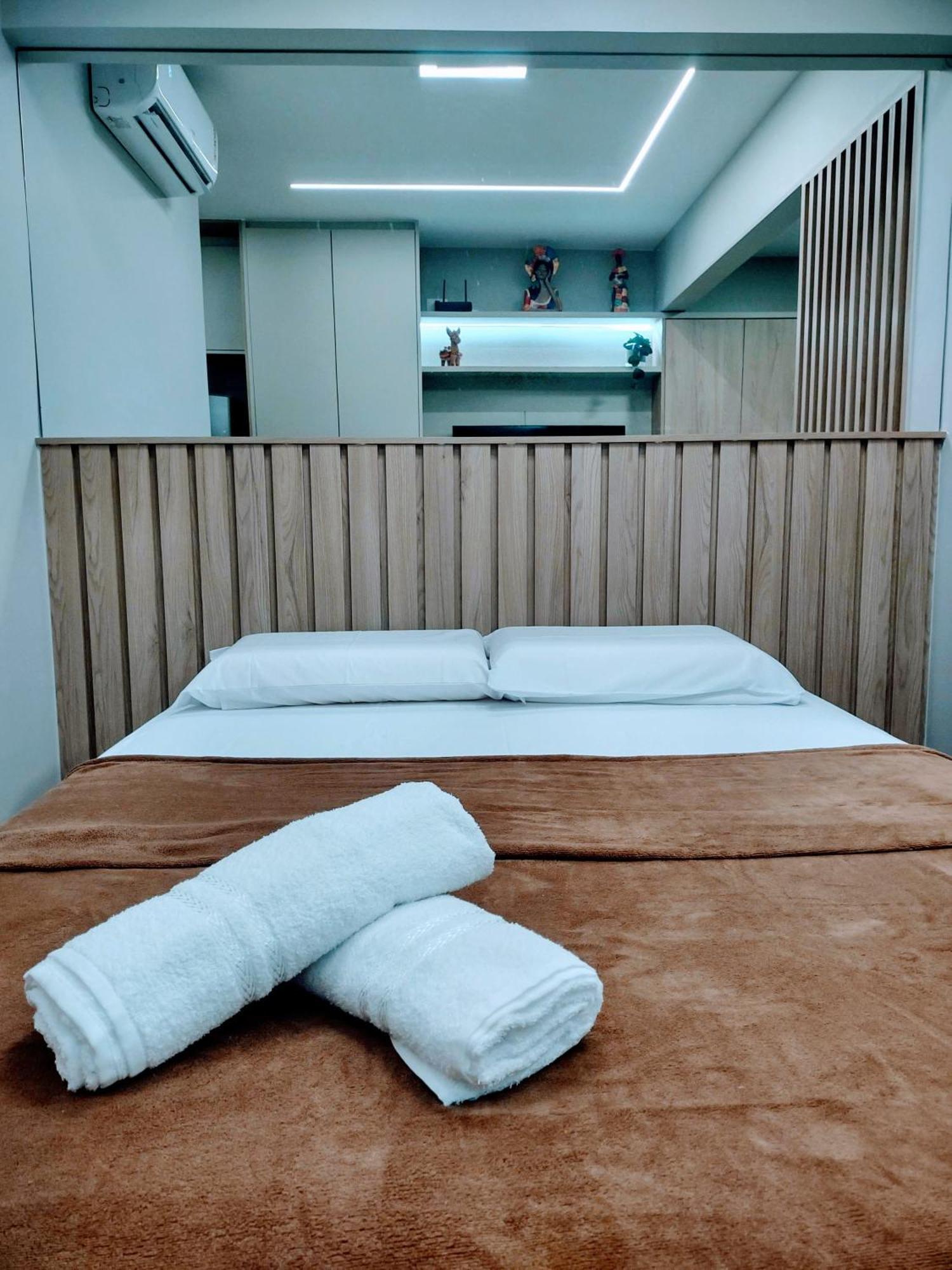 Elegante E Confortavel Na Barra Em * Salvador