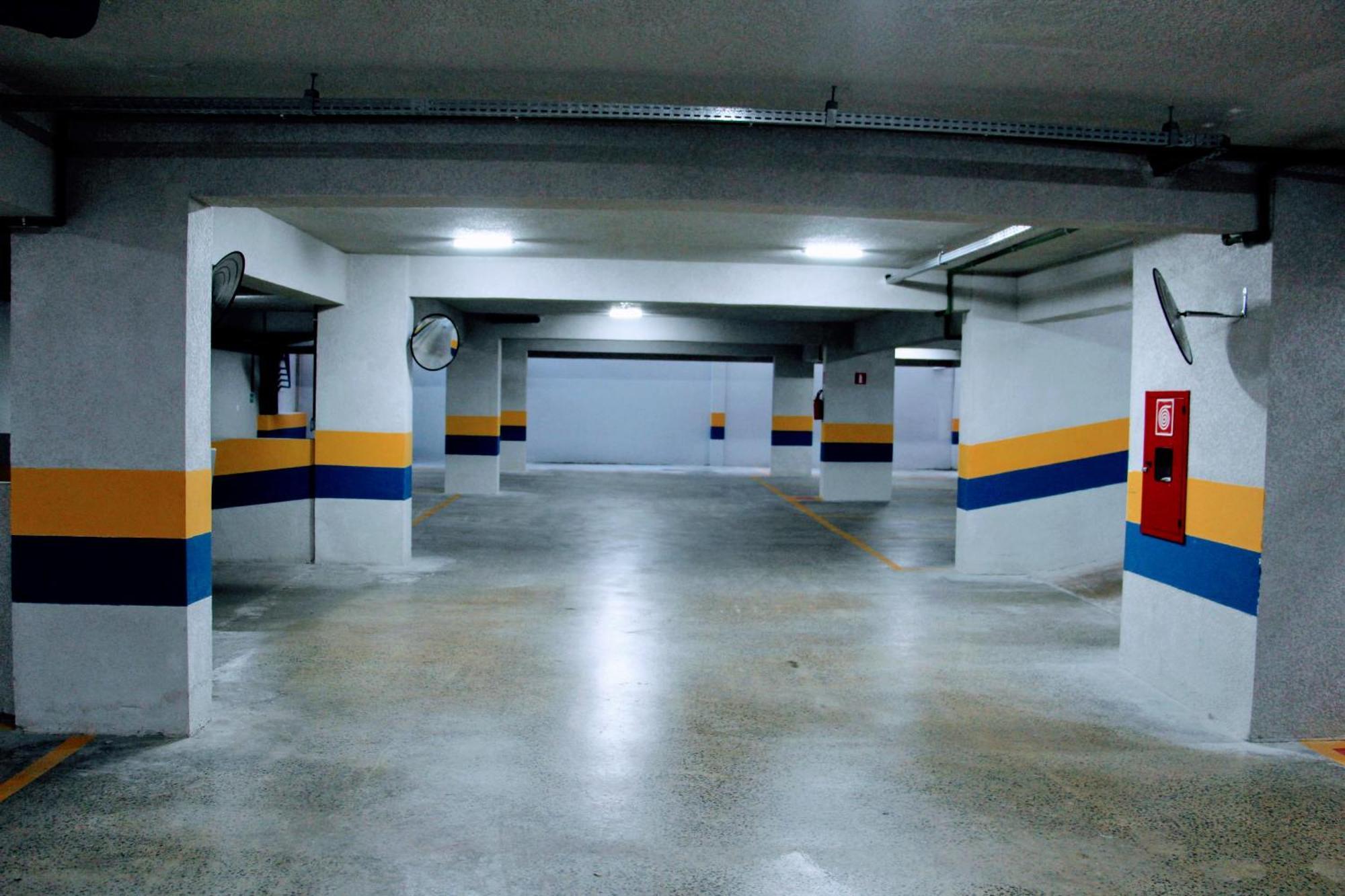 Elegante E Confortavel Na Barra Em Apartamento